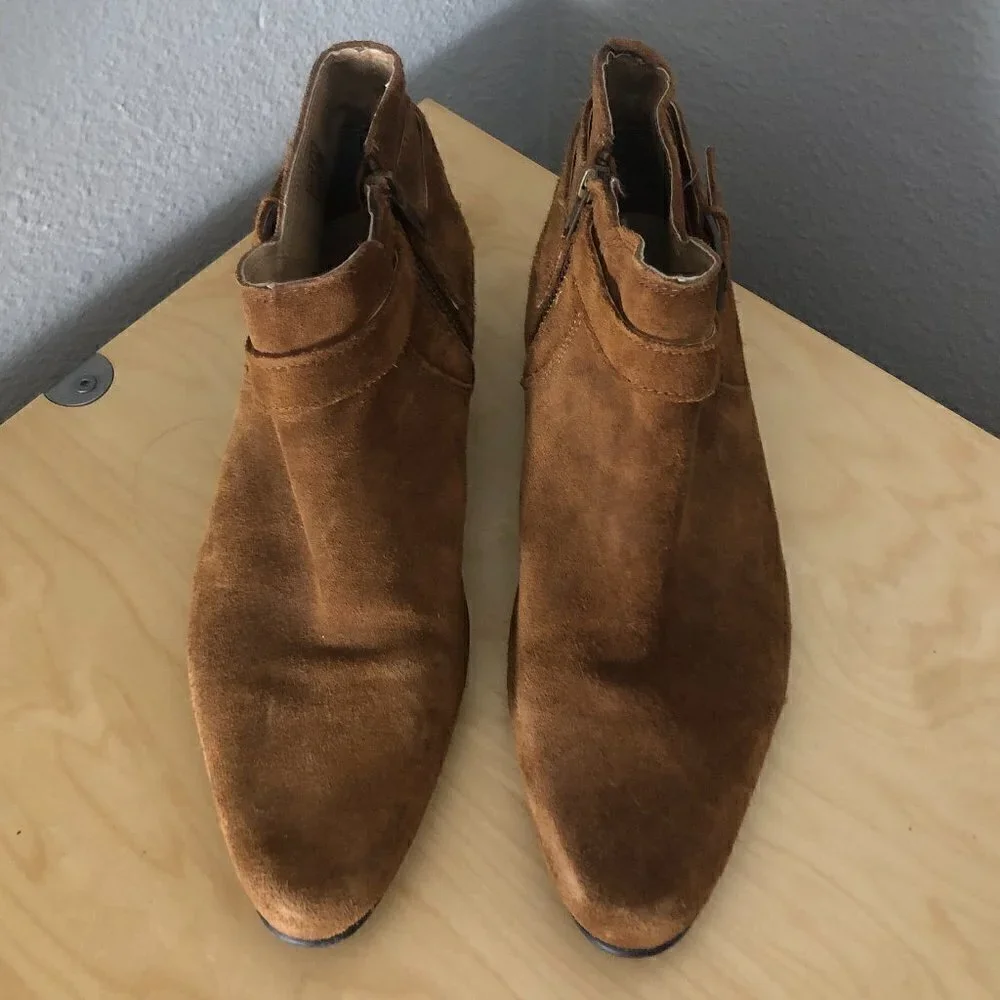 Asos Suede Buckle Ankle Zip Booties Men's size 9 Tan Brown Pointed Toe Moto